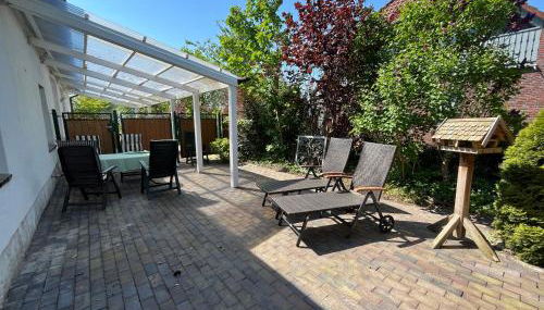 Fewo Nähe Vareler Hafen auch mit Hund - Foto 3, Garden, sunbed, Garden view