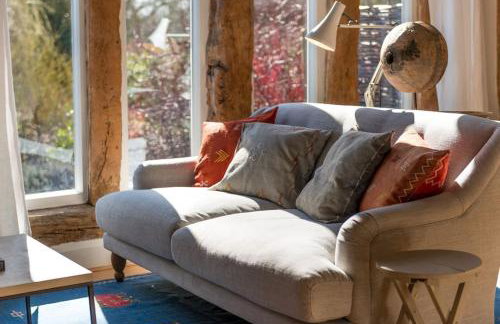 Deepwell Granary is a lovely thatched barn with attached meadow woodland - Foto 5