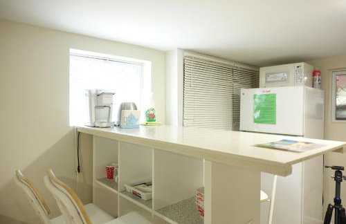 Best EWR Airport Studio-Hot Tub-Free Parking - Foto 37