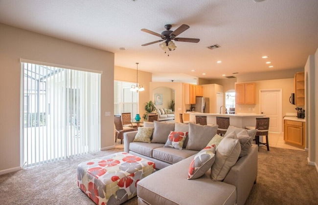 732bd 4 Bedroom Villa by RedAwning - Photo 23