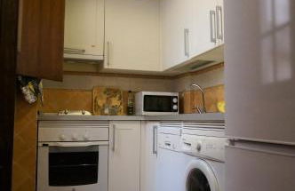 Feria Palace Apartment - Photo 10