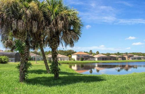 Family Vacation Home in Quiet Community with Private Pool and Spa - Foto 21