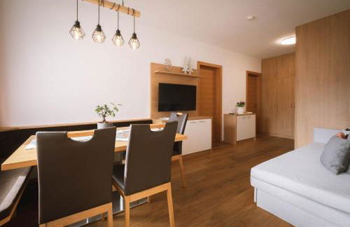 dolomites view apartment - Photo 12