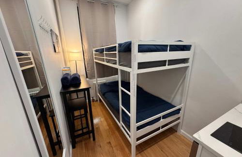 Room with Kitchen in Chelsea - Shared Bathroom - 3rd Floor Walk-UP - Foto 3