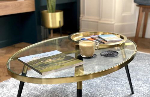 Beautiful old bank in Bakewell - Photo 10