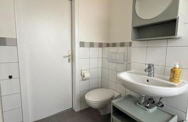 Schicke Wohnung gegenüber Bahnhof - Foto 9