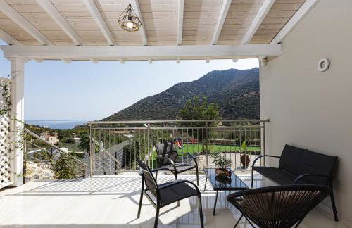Family Villa Basilicata Gloria with Private Heated Pool, BBQ & Kid's Play Area - Foto 43