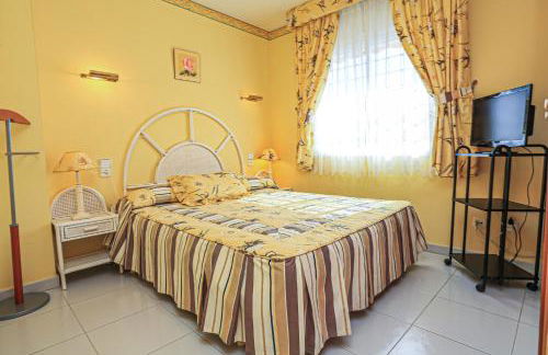 LTIORAL COSTA DORADA - CASA MERCURI Only families - Photo 72