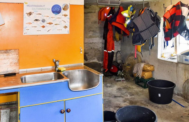 7 Person Holiday Home in Sandane - Foto 27