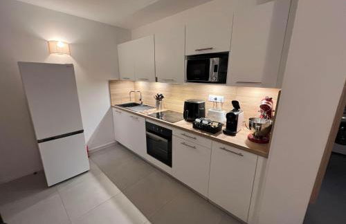 Casa di Daisy - T2 les pieds dans l'eau et piscine - Foto 8