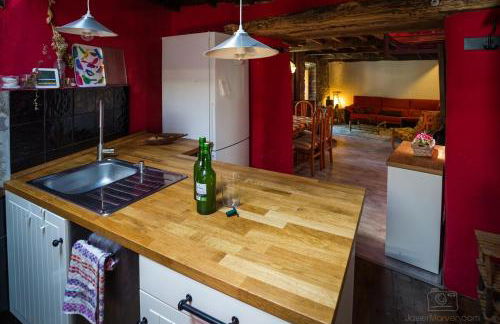 La Casa Roja de Quirós - Foto 26