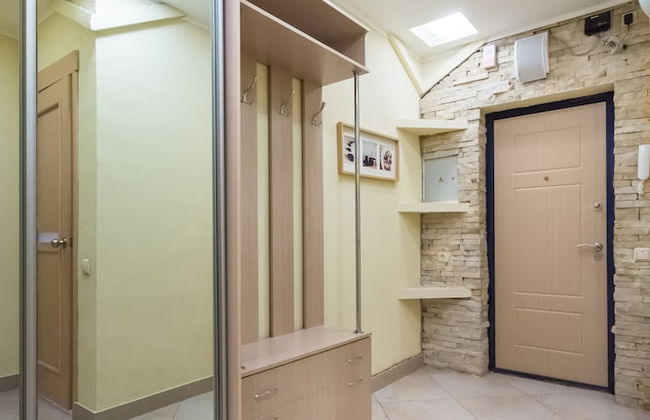 Clever House Apartments - Photo 22