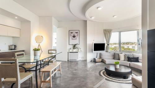 one bedroom plus 1 extra room Nomad Dreams N6 in Cascais mountain view - Foto 4