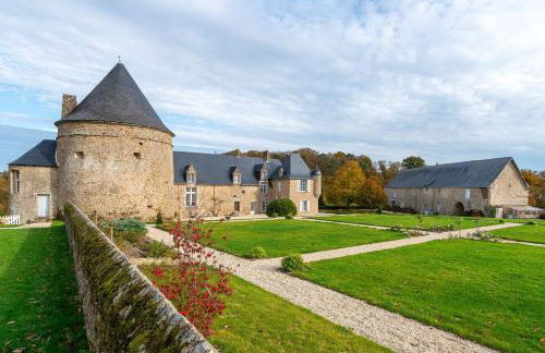 Château de Marigny - Piscine Privée 8000m2 Jardin - Photo 26