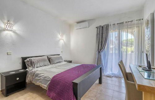 91 adm fabulous townhouse with communal pool - Foto 15