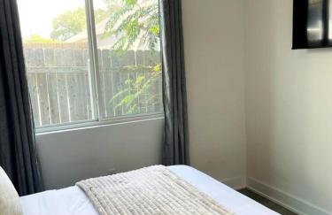 Stylish Oasis - Near City Center - Mins 2 Downtown - Foto 13