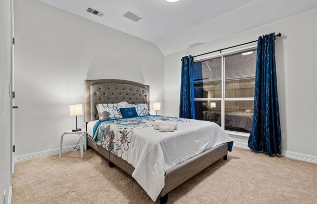 Stylish One Level Home Ping Pong Foosball Yard - Foto 12