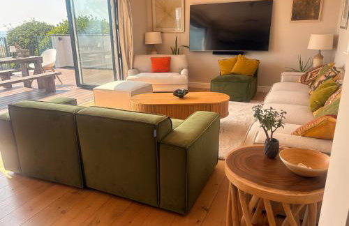 Stunning Beach House Indoor Pool - Foto 24