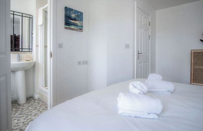 Swn Y Mor - 4 Bedroom - Llanelli - Foto 3