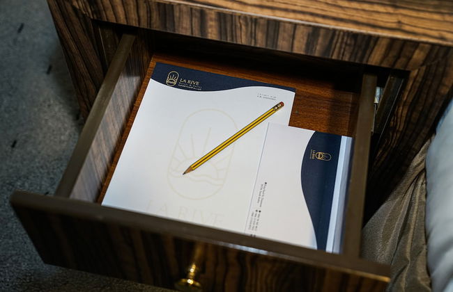 La Rive Hotels & Suites (Formerly known as Ghosn Al Banafsej) - Foto 17