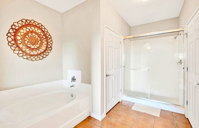 Upstay - Condo Near Disney w Pool Hot tub Sauna - Foto 13