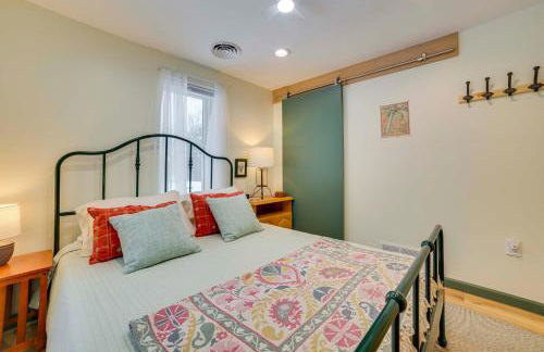 Pet Friendly Home - Walk to Mullet Lake! - Photo 15