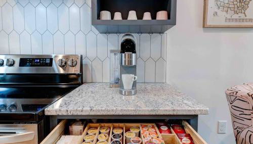 Luxury Modern Cabin with Hot Tub - Foto 4