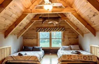 Luxurious Log Cabin with Game Room & Fireplace near Princeton in New Hope, Pennsylvania - Foto 27