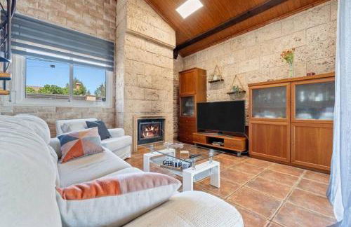 Sea View Villa - Pool BBQ & Beach - Barcelona - Photo 6