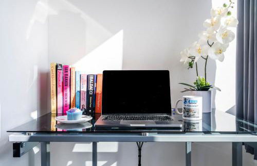 Monmouth House Aylesbury Premier Quality Accommodation For Larger Families Contractors And Professionals Sleeps Up to 6 Guests - Foto 49