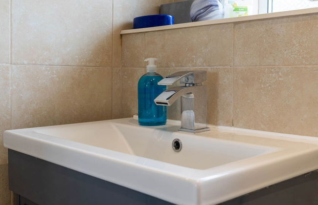 Host Stay Martlet House - Photo 36