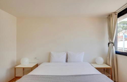 Urban Flats Park Guell - Foto 20