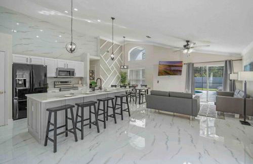 The Ritz Vacation, Heated Pool, Close 2 Disney - Photo 1