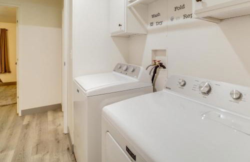 Snowy Peak Views and Cozy Game Nights Pine Home - Foto 19