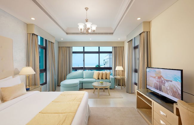 Roda Beach Resort - Photo 4