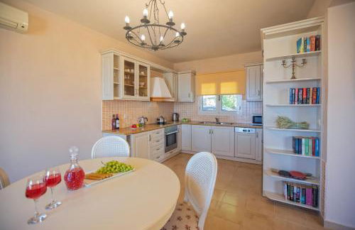 LOURDAS BEACH VIEW VILLA - Foto 13