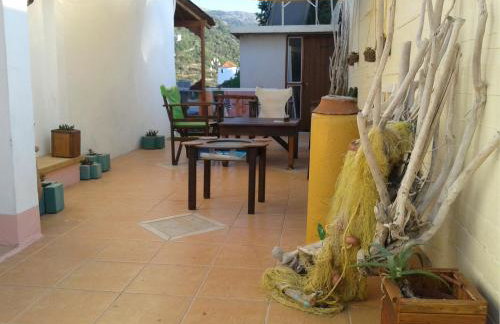 The House of Summer Winds - Photo 12