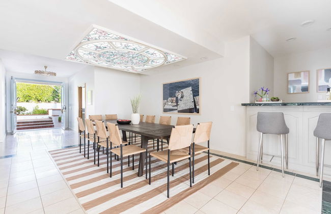 Vista by Avantstay Stunning Estate w/ Views of the Pacific Ocean Pool & Spa - Foto 9