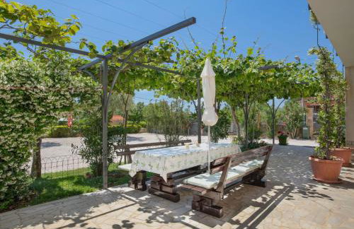 Apartment Jukić-3 by Interhome - Foto 10