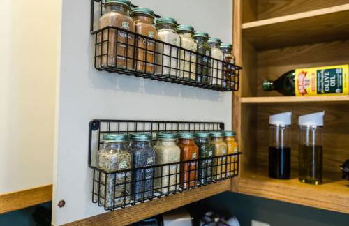 Wine Moose w Hot tub Fireplace Sauna 9min to Mt Snow - Foto 20