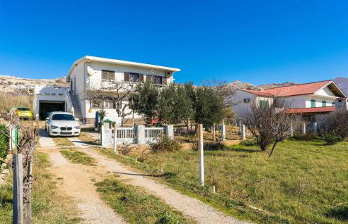 1 Bedroom Awesome Apartment In Dinjiska - Foto 8