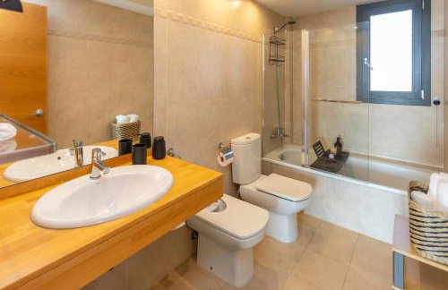 Loft Doble Altura con Terraza Panorámica y Piscina - Photo 17