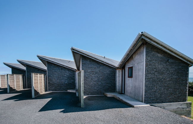 Castaways Resort - Photo 3