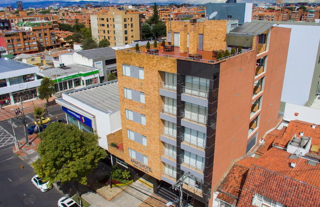 122 Plaza Apartahotel - Photo 41