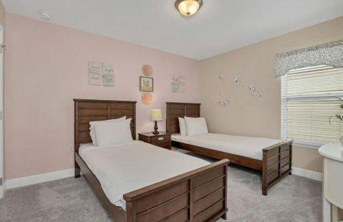 Amazing home 5bd, 5ba, South facing pool and hot tub - Foto 13