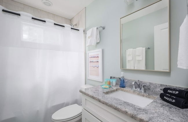 Fun Airy Florida Vacation Home With Private Pool - Photo 27