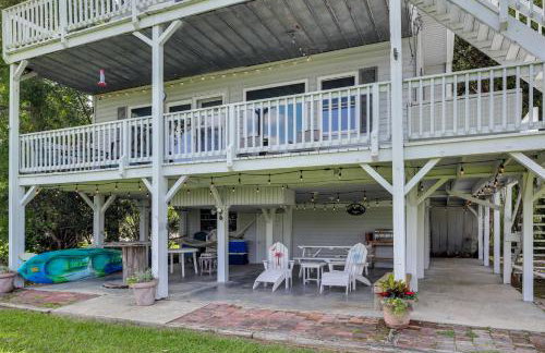 Spacious Riverfront Cottage with Dock in Green Pond! - Foto 31