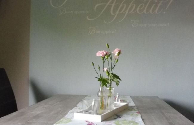 Apartment With Terrace and Pool in the Garden - Foto 14