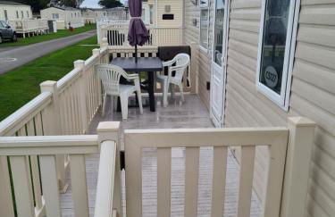 127cs HOBURNE NAISH HOLIDAY PARK - Photo 2