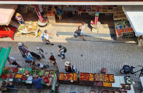 Triplex avec vue sur place du centre historique. - Foto 18